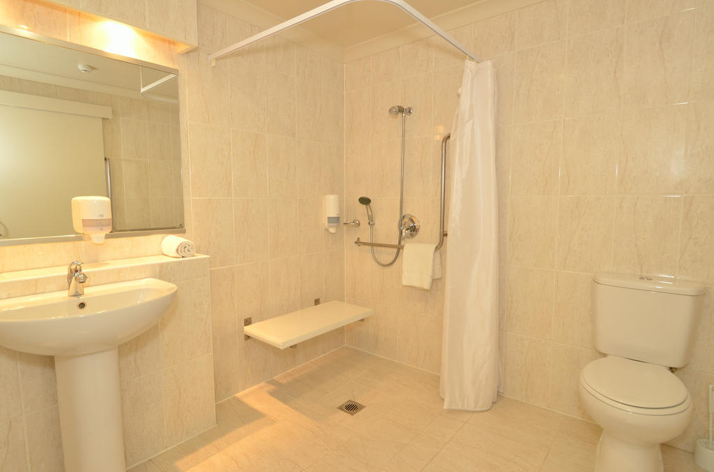 Senator Motor Inn Gisborne Room photo